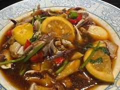 -魏铭鱼头捞饭(晋阳路店)