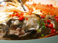 老坛剁椒蒸鲜活鱼头-遇见湘·地道湖南菜(云门店)