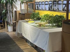 -渝信川菜 · 川味家常菜(财富购物中心店)