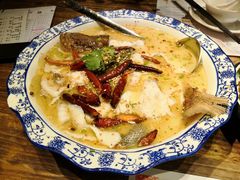 招牌酸菜鱼-胡桃里音乐酒馆(白云五号T5 MALL店)