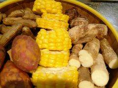 -松沪名灶·豆浆鱼头·新上海菜(飞航吾悦广场店)
