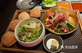 Snowflake Pork Mini Burger