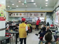 大堂-燊意布拉肠云吞面(中山四路店)