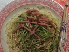 -石牌岭小亮蒸虾•湖北老字号(左岭店)