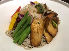 鸡肉大虾鲜蔬波奇碗-西堤牛排(龙德广场店)