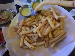 薯条Fries-CAGES凯吉思西餐厅运动乐园(静安店)