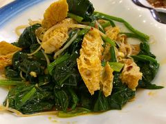 菠菜豆芽拌面筋-新疆红柳花餐厅(新洲店)