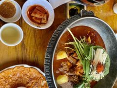 -喇喇排骨火锅·传统韩式脊骨汤(望京西园总店)