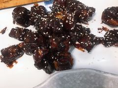 黑蒜小排-小郭私房菜·海肠捞饭店(学士街店)