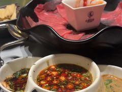 -红鼎豆捞·非遗鲍皇汤火锅(宝丰路店)