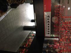 丁俊晖台球俱乐部(大连路店)-丁俊晖台球俱乐部(海上海·弘基休闲广场店)