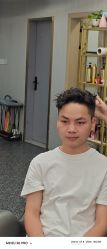 -即型男士理发工作室