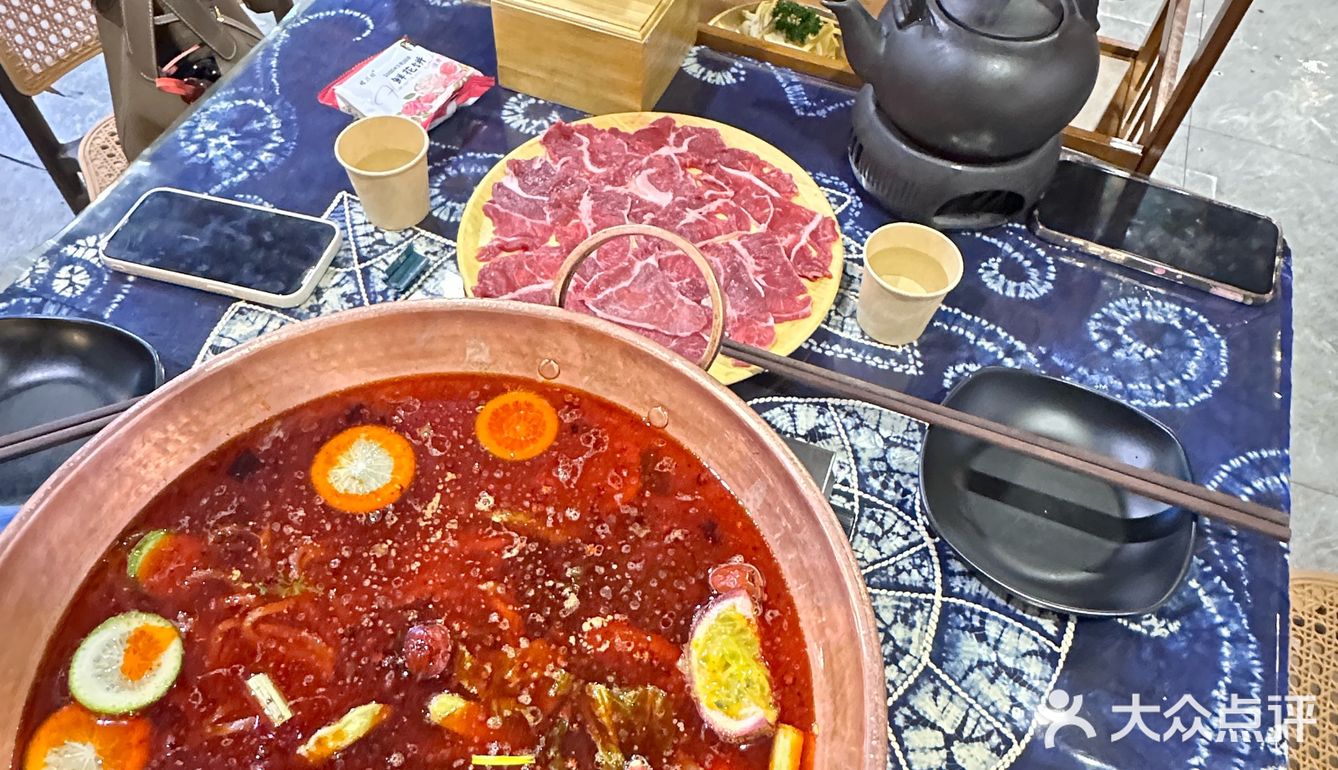 涮嘴牛肉上桌啦