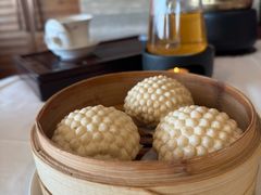 麦麸流沙包-白天鹅宾馆-宏图府餐厅