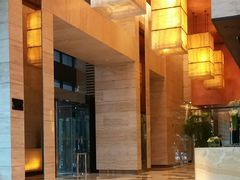 -上海龙之梦万丽酒店