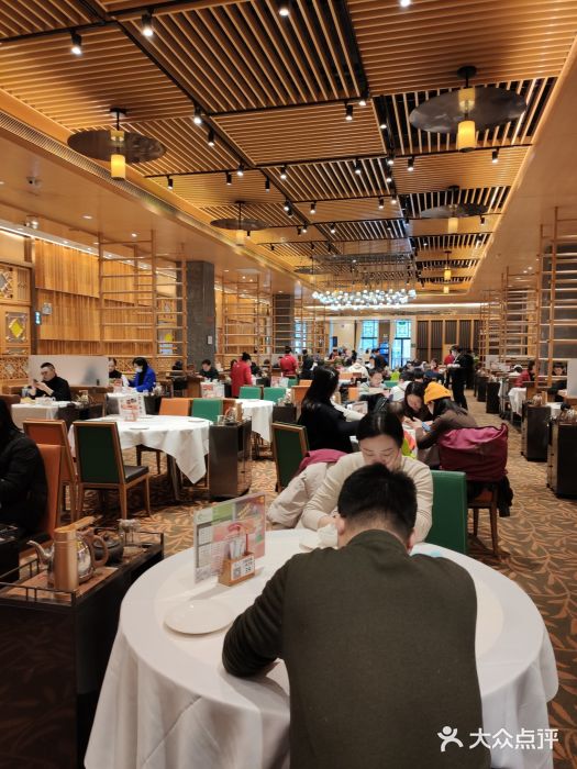 稻香酒家·34年老字号·港式粤菜(汉街店)大堂图片