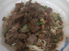 -阿阳牛腩腌面店