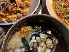 -吃饭皇帝大土家民族菜(正大广场店)