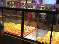 面包甜点陈列柜-LELECHA乐乐茶(上海五角场万达广场店)