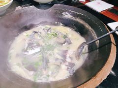 招牌柴火灶台鱼头-好灶头妈妈菜·柴火灶台鱼·千岛湖土菜地标美食