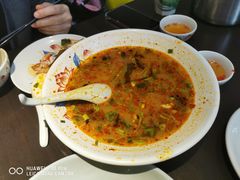 -大头虾越式风味餐厅(光明广场店)