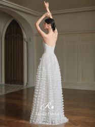 -Renee芮亦婚纱(原丽莎)
