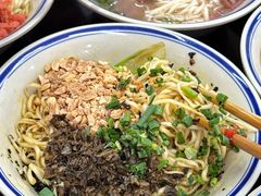 -万三面馆(青龙正街太古里店)