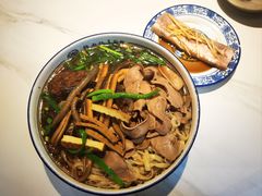 -镇南锅盖面馆(解放路店)