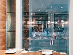靠窗位-新旺茶餐厅(嘉里城店)