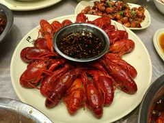 -巴厘龙虾·榜首油焖大虾(音乐学院·沿江酒馆店)