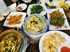 -酱皇乳鸽(富威大厦B座店)