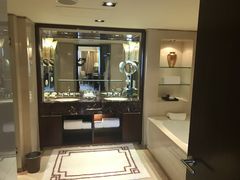 -上海波特曼丽思卡尔顿酒店