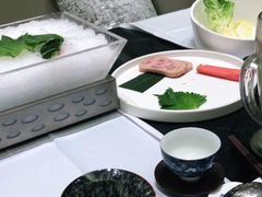 -红鼎豆捞·非遗鲍皇汤火锅(宝丰路店)