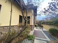 -大连金石滩绿发温泉假日酒店