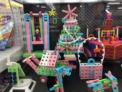 -玩具反斗城(新生北路二段店)