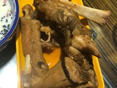 胡辣羊蹄-清真.德枭炕肉店.青海菜(大新街夜市店)