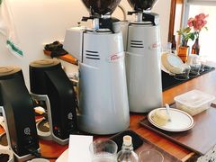 -Line 咖啡(石厦花园店)