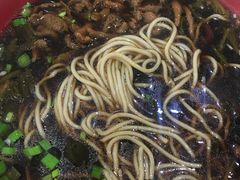 -小龙大肉面馆
