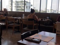-ROAST coffee & eatery