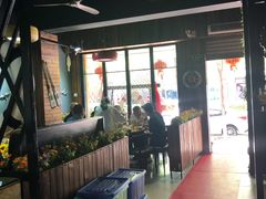大堂-秋语木桶鱼.酸菜鱼(开发区火车站店)