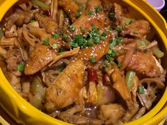 -多嘴超级肉蟹煲(中街恒隆故宫店)