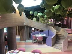 -水桶王国主题餐厅·聚会·生日派对·亲子活动·家庭套餐(亚龙湾希尔顿店)