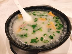 枸杞叶猪肝粥-安蒂娅.悦景轩中餐厅(西乡店)