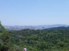-灵岩山风景区