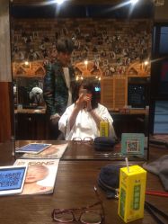 -PE SALON