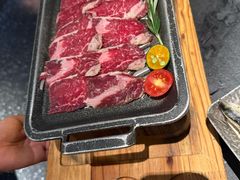 -蟹犇前•帝王蟹雪蟹(陆家嘴店)