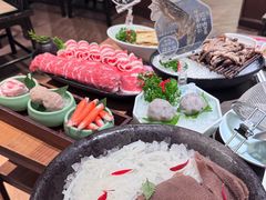 -捞王锅物料理(上海世茂广场店)