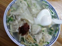 -胖子馄饨坊(天目大厦东南)