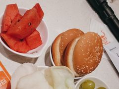 -汤姆家的牛排意面披萨(新城市广场店)