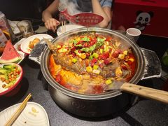 -辣尚瘾·烤鱼·新川菜(牡丹园直营店)